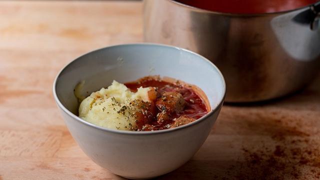 Fufu und seine Bedeutung in der schwarzafrikanischen Küche: Ein Überblick Fufu und seine Bedeutung in der schwarzafrikanischen Küche: Ein Überblick