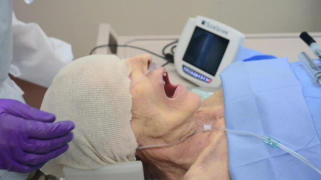 Intubation: Wann wird sie durchgeführt und welche Risiken gibt es? Intubation: Wann wird sie durchgeführt und welche Risiken gibt es?