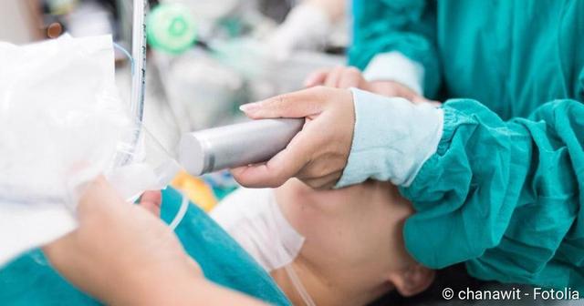 Alles über Intubation: Definition, Ablauf und Anwendungsgebiete Alles über Intubation: Definition, Ablauf und Anwendungsgebiete