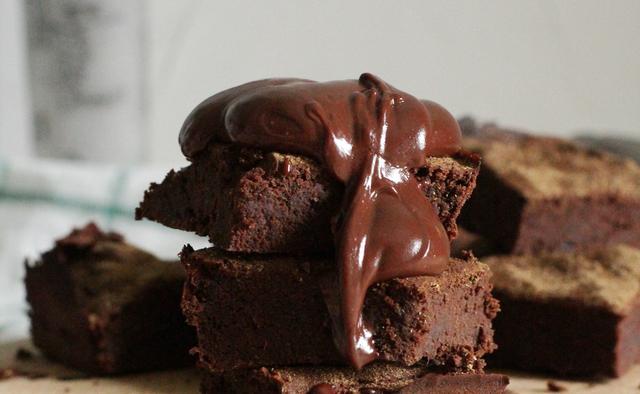 Tipps zum Schmelzen von Kochschokolade in der Mikrowelle Tipps zum Schmelzen von Kochschokolade in der Mikrowelle