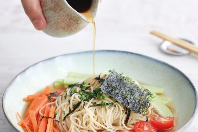 Mirin: Eine unverzichtbare Zutat für authentische japanische Gerichte