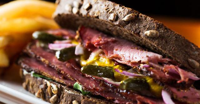 Ist Pastrami lecker? Eine Bewertung des köstlichen Fleischgerichts