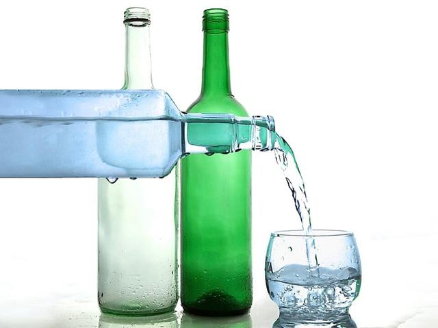 Was ist Tafelwasser und wie unterscheidet es sich von anderen Wassersorten? Was ist Tafelwasser und wie unterscheidet es sich von anderen Wassersorten?
