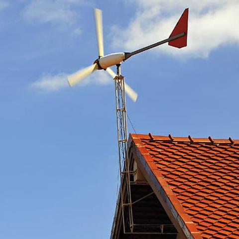 Windkraftanlage auf dem Dach: Lohnt sich die Investition? Windkraftanlage auf dem Dach: Lohnt sich die Investition?