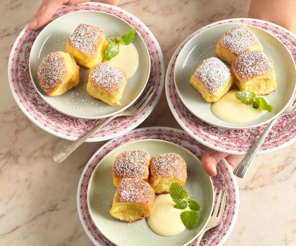 Dukatenbuchteln: Die kleine Variante des beliebten Germteig-Gebäcks Dukatenbuchteln: Die kleine Variante des beliebten Germteig-Gebäcks