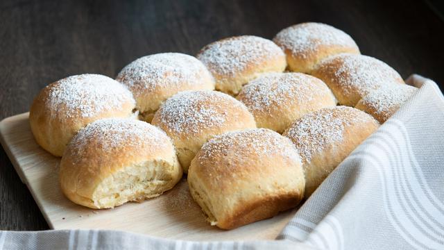 Buchteln: Die süße Köstlichkeit der österreichischen Küche Buchteln: Die süße Köstlichkeit der österreichischen Küche