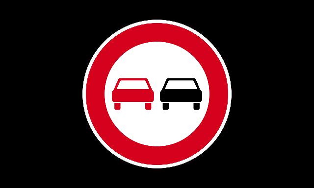 Einschränkungen beim Überholen: Welche Fahrzeuge dürfen passieren? Einschränkungen beim Überholen: Welche Fahrzeuge dürfen passieren?