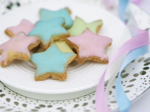 Trockenzeit von selbstgemachtem Zuckerguss Trockenzeit von selbstgemachtem Zuckerguss