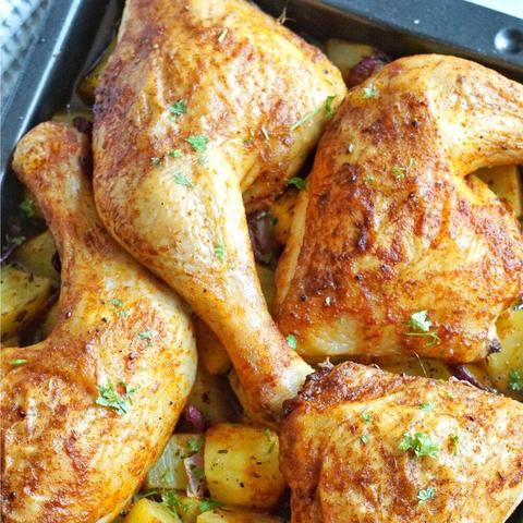 "Hähnchenschenkel im Backofen: Die optimale Garzeit"