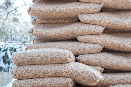 Haltbarkeit von Sackware: Wie lange können Holzpellets gelagert werden? Haltbarkeit von Sackware: Wie lange können Holzpellets gelagert werden?