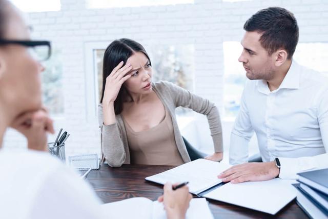 Umgang mit ungerechtfertigten Vorwürfen: Die richtige Reaktion