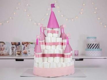 Anleitung: Wie du eine süße Windeltorte für Mädchen gestalten kannst