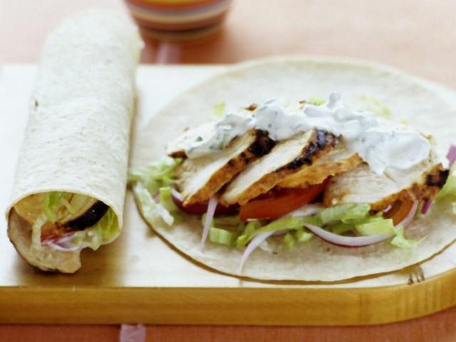 Kulinarische Vielfalt: Selbstgemachte Soßen für herzhafte Wraps