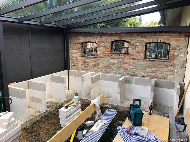 Effektive Arbeitshöhe: Planung und Umsetzung beim Bau einer Outdoor Küche aus Ytong