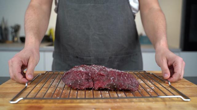 Zartes Roastbeef selbst gemacht - Einfaches Rezept! - Sieu Thi Do Noi That
