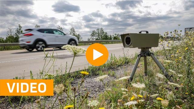 Blitzermodelle und ihre Reichweite: Ab welcher Entfernung wird man geblitzt?