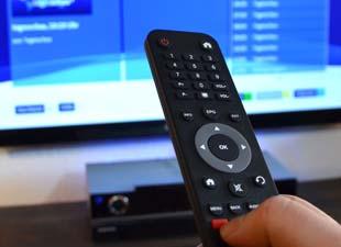 Wie HbbTV das Fernsehen revolutioniert: Alle wichtigen Informationen