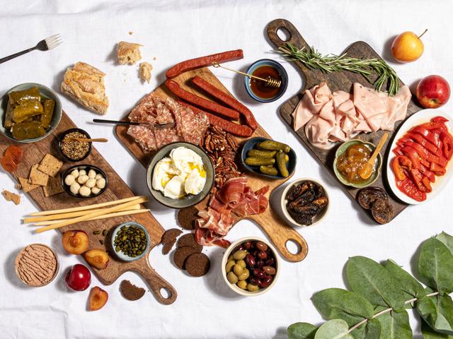 Antipasti selber machen: So gelingt die perfekte Platte für jede Gelegenheit Antipasti selber machen: So gelingt die perfekte Platte für jede Gelegenheit
