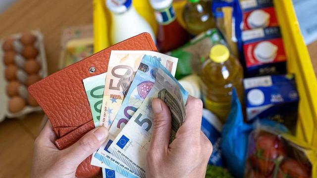 Inflationsprämie: Befreiung von Steuer und Sozialversicherungsabgaben bis Dezember 2024 Inflationsprämie: Befreiung von Steuer und Sozialversicherungsabgaben bis Dezember 2024