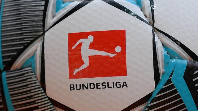 Endlich wieder Fußball: Der Startschuss für die neue Bundesliga-Saison ist gefallen Endlich wieder Fußball: Der Startschuss für die neue Bundesliga-Saison ist gefallen