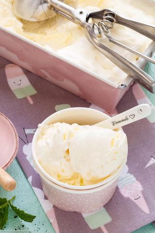 Variabler Genuss: Verschiedene Variationen von Vanilleeis ohne Eismaschine