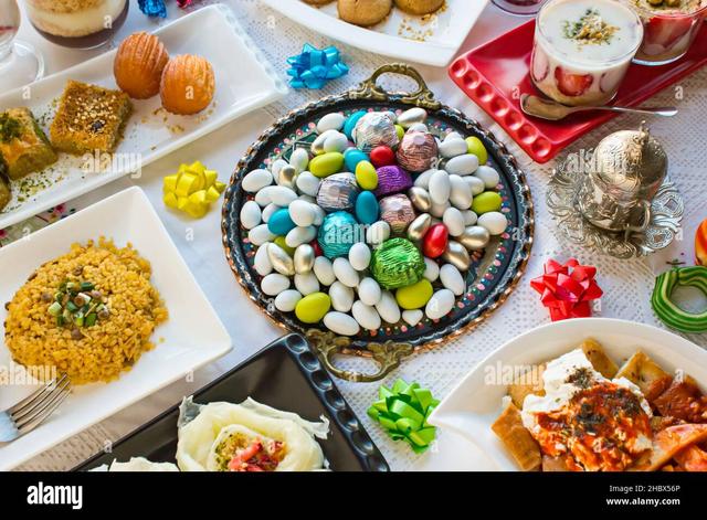 Zuckerfest im Islam: Das Ende des Ramadan mit süßen Leckereien Zuckerfest im Islam: Das Ende des Ramadan mit süßen Leckereien