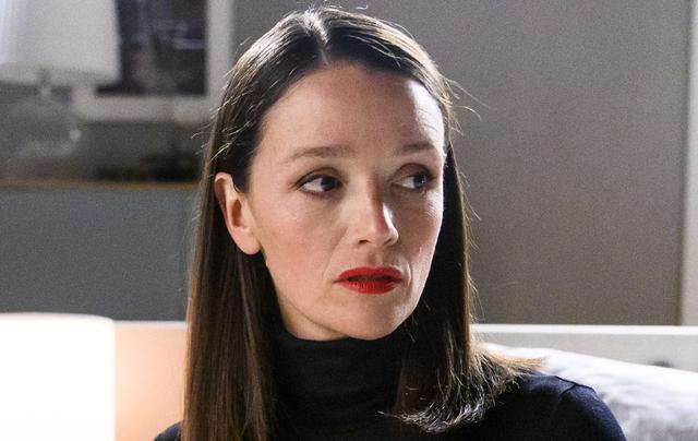 "AWZ-Sensation: Wird Jenny sterben? Die neuesten Enthüllungen" "AWZ-Sensation: Wird Jenny sterben? Die neuesten Enthüllungen"