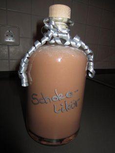 Schritt-für-Schritt-Anleitung für hausgemachten Schokolikör Schritt-für-Schritt-Anleitung für hausgemachten Schokolikör