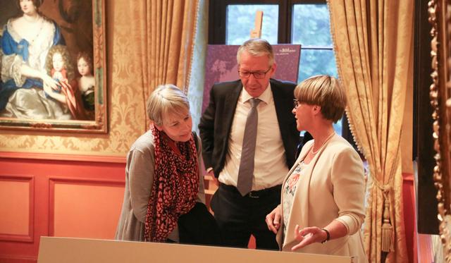 Kurzführung durch die Schlosskapelle im Residenzmuseum Kurzführung durch die Schlosskapelle im Residenzmuseum