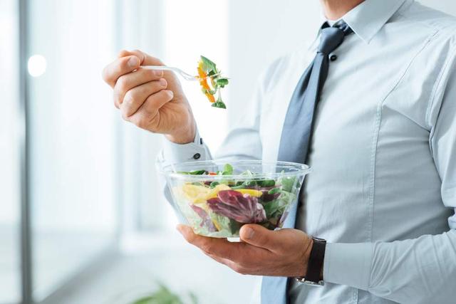 Darmentzündung und Ernährung: Welche Lebensmittel sind tabu? Darmentzündung und Ernährung: Welche Lebensmittel sind tabu?