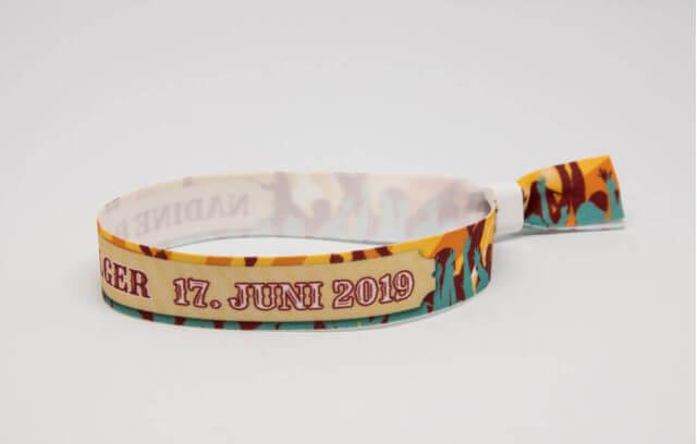 Personalisierte Festivalbändchen: Kreative Designs nach deinen Wünschen Personalisierte Festivalbändchen: Kreative Designs nach deinen Wünschen