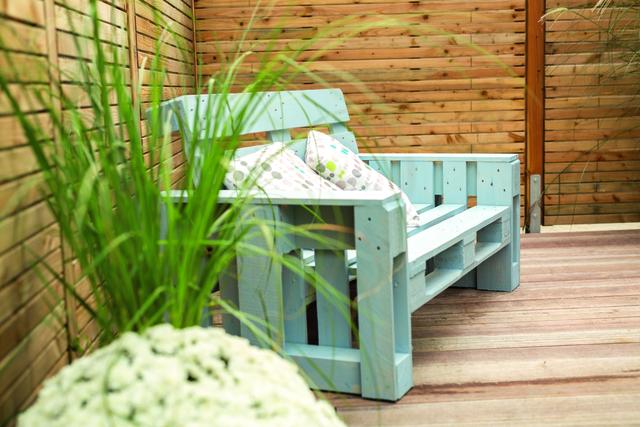 Schritt-für-Schritt-Anleitung: So baust du deine eigenen Palettenmöbel Schritt-für-Schritt-Anleitung: So baust du deine eigenen Palettenmöbel