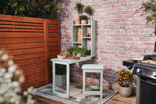 Einfache Anleitung: So bauen Sie Ihren eigenen Grilltisch mit Grilleinsatz