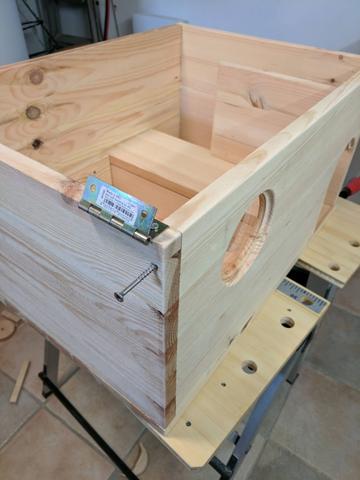 DIY-Projekt: Eigenes Kaninchenhaus bauen für den Winter