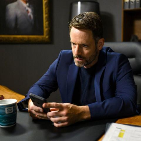 Avas neue Trainingsmethode sorgt für Ärger: Justus greift durch bei Alles was zählt Avas neue Trainingsmethode sorgt für Ärger: Justus greift durch bei Alles was zählt