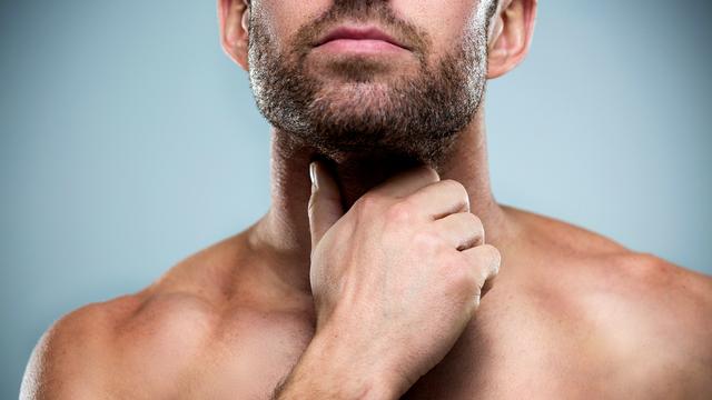 Kloß im Hals: Ursachen erkennen und richtig handeln Kloß im Hals: Ursachen erkennen und richtig handeln