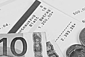 Wie lange dauert es, bis das Konto nach Bezahlung der Pfändung bei der Sparkasse wieder verfügbar ist? Wie lange dauert es, bis das Konto nach Bezahlung der Pfändung bei der Sparkasse wieder verfügbar ist?