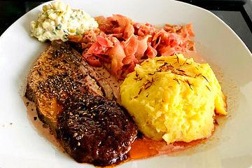 Besondere Beilage: Edles Kartoffelpüree selber machen mit Trüffelbutter