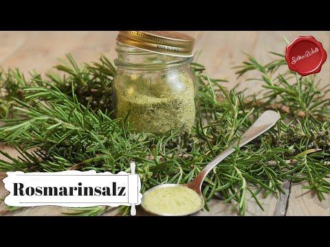 Nachhaltige Verwendung von Kräutern: DIY-Rosmarinsalz aus dem eigenen Garten Nachhaltige Verwendung von Kräutern: DIY-Rosmarinsalz aus dem eigenen Garten