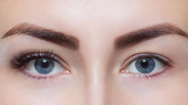 Lash Lifting selber machen: Tipps und Tricks für den perfekten Schwung Lash Lifting selber machen: Tipps und Tricks für den perfekten Schwung