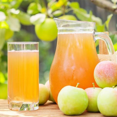 Einfache Methode: Apfelsaft selber machen ohne teuren Entsafter