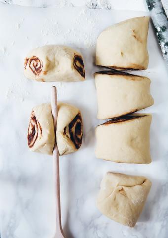 Franzbrötchen selber machen: Schritt-für-Schritt-Anleitung für köstliche Backwaren Franzbrötchen selber machen: Schritt-für-Schritt-Anleitung für köstliche Backwaren