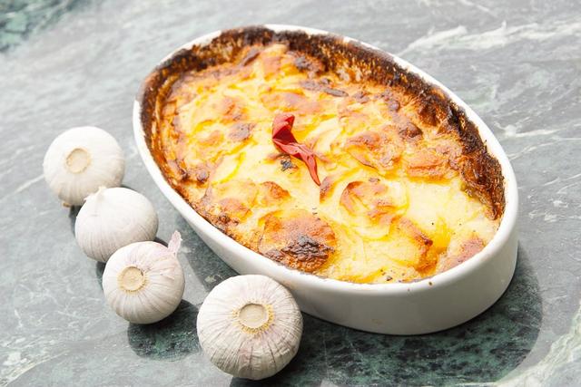 Einfaches und schmackhaftes Kartoffelgratin zum Selbermachen Einfaches und schmackhaftes Kartoffelgratin zum Selbermachen