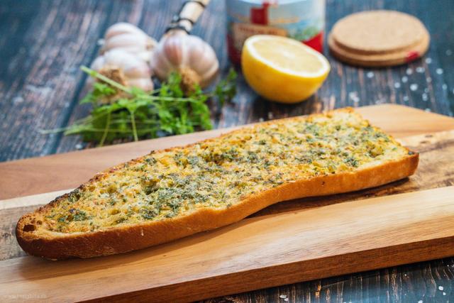 Leckeres Knoblauchbrot selbst gemacht: Ein einfaches Rezept Leckeres Knoblauchbrot selbst gemacht: Ein einfaches Rezept