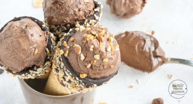 Himmlische Leckerei: Nutella-Eis ohne Eismaschine schnell selbst gemacht Himmlische Leckerei: Nutella-Eis ohne Eismaschine schnell selbst gemacht