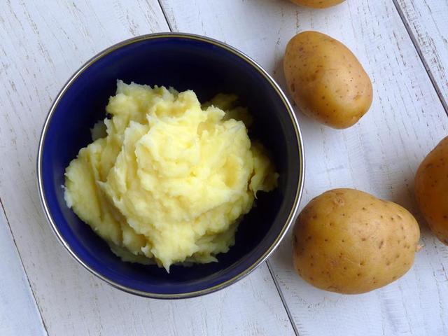 Umweltfreundliches Rezept: Kartoffelbrei selber machen mit regionalen Zutaten Umweltfreundliches Rezept: Kartoffelbrei selber machen mit regionalen Zutaten