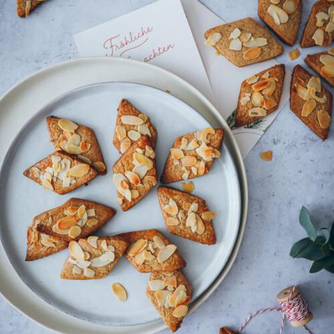 Spekulatius selber machen: Ein leckeres Rezept für selbstgemachte Weihnachtskekse Spekulatius selber machen: Ein leckeres Rezept für selbstgemachte Weihnachtskekse