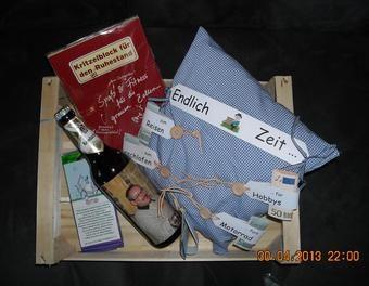 Mit Liebe gemacht: Lustige Geschenke zum Ruhestand selbst gestalten Mit Liebe gemacht: Lustige Geschenke zum Ruhestand selbst gestalten