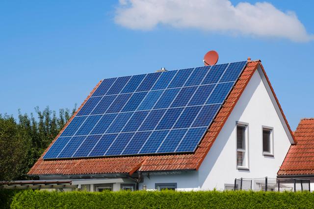 Vorteile einer Solaranlage im Winter: Effizienter Stromverbrauch & Kostenersparnis Vorteile einer Solaranlage im Winter: Effizienter Stromverbrauch & Kostenersparnis