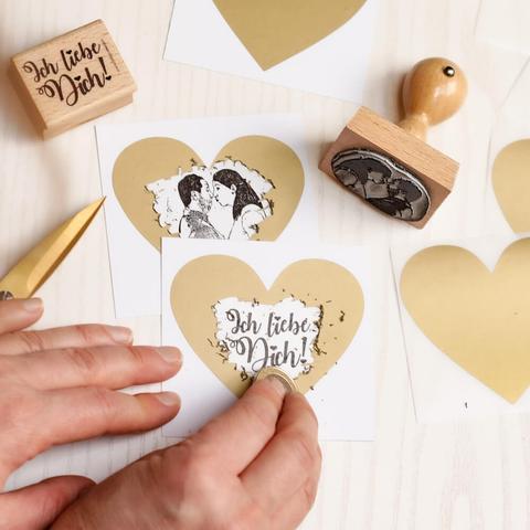 Rubbellose basteln: Tipps und Tricks für individuelle Gewinnkarten Rubbellose basteln: Tipps und Tricks für individuelle Gewinnkarten